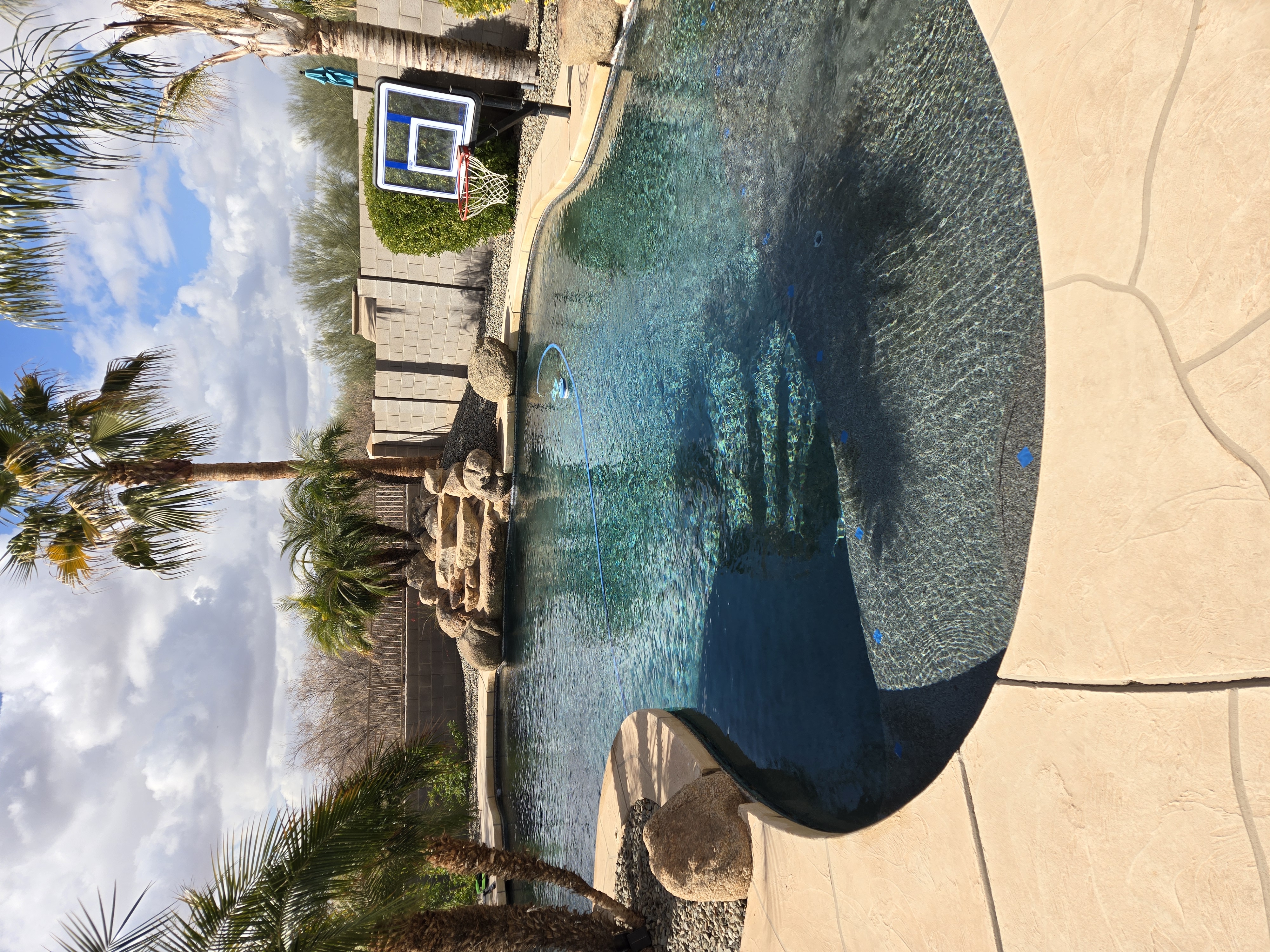 Clean pool Queen Creek